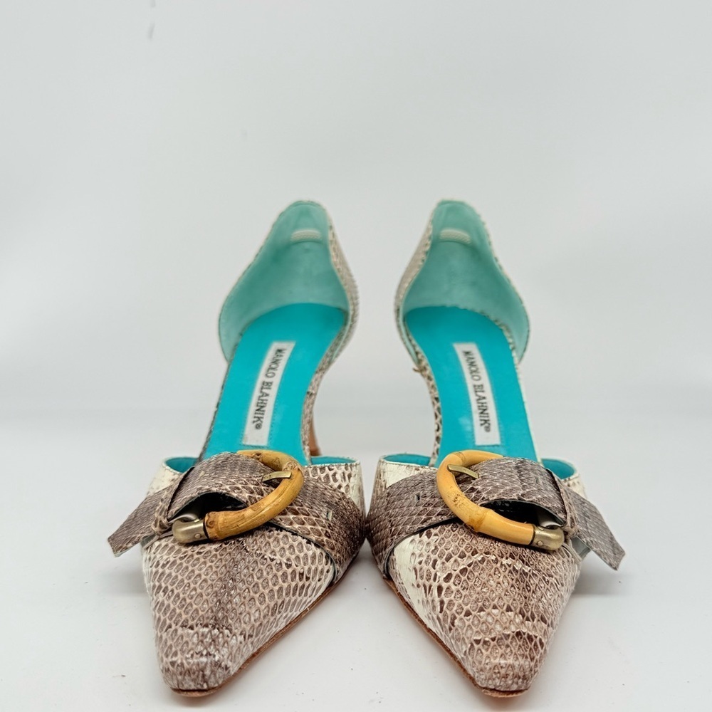 Manolo Blahnik Brown Neutral Snakeskin Leather bamboo buckle D’orsay pumps 37.5 - Picture 6 of 10